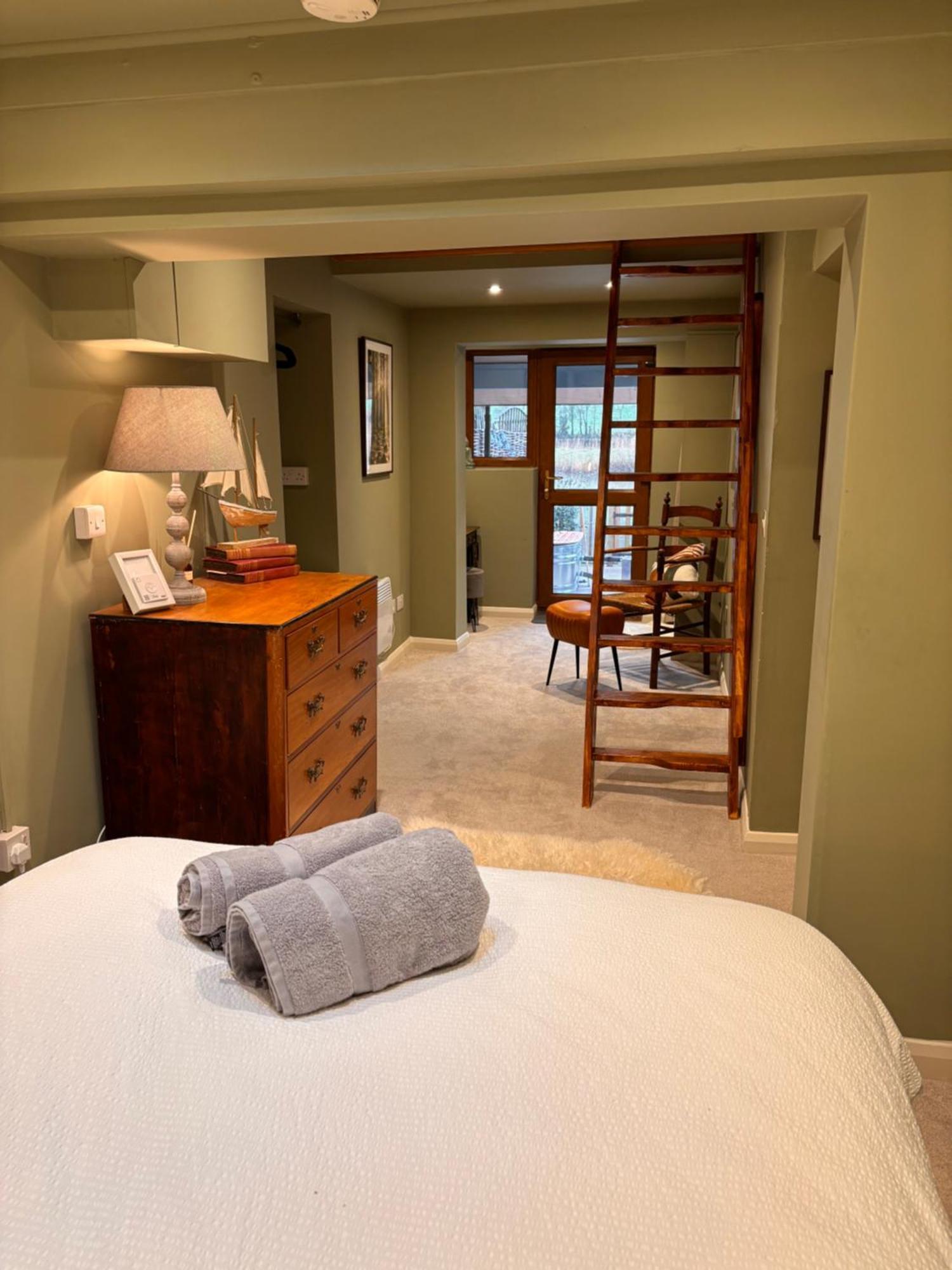 Viaduct River View & Outdoor Bath - Couples Retreat Calstock Exterior foto